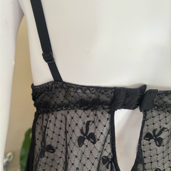 Elegant Black Lace baby doll  with Bow Details - Picture 5 of 7